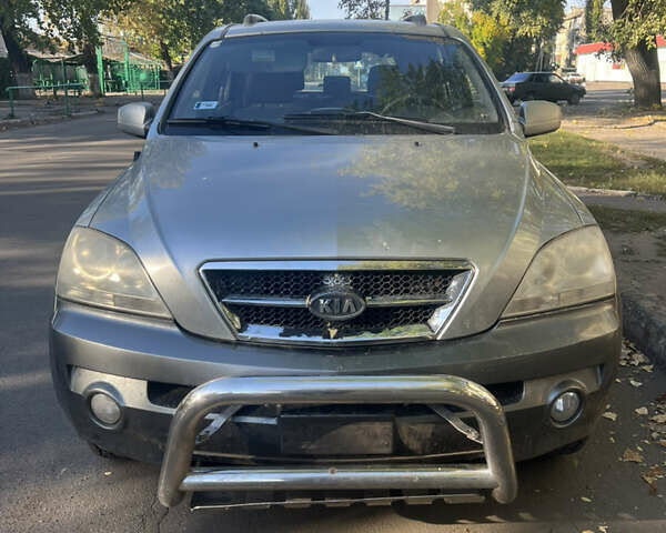 Серый Киа Соренто, объемом двигателя 0 л и пробегом 280 тыс. км за 4300 $, фото 1 на Automoto.ua
