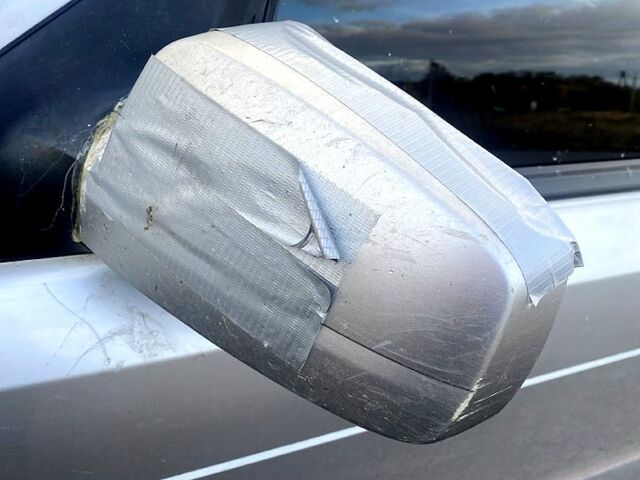 Сірий Кіа Соренто, об'ємом двигуна 2.5 л та пробігом 370 тис. км за 6500 $, фото 9 на Automoto.ua