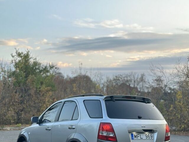 Кіа Соренто 2003 у Славянске на Automoto.ua Сірий Кіа Соренто, об'ємом двигуна 2.5 л та пробігом 350 тис. км за 3500 $, фото 3 на Automoto.ua