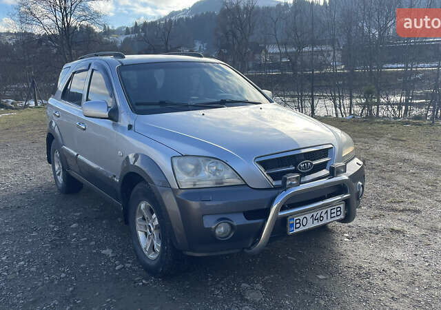 Серый Киа Соренто, объемом двигателя 2.35 л и пробегом 310 тыс. км за 6200 $, фото 1 на Automoto.ua