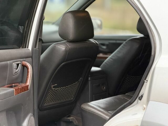 Серый Киа Соренто, объемом двигателя 2.5 л и пробегом 413 тыс. км за 5600 $, фото 15 на Automoto.ua