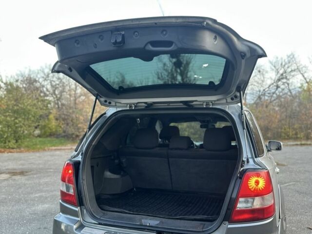 Кіа Соренто 2003 у Славянске на Automoto.ua Сірий Кіа Соренто, об'ємом двигуна 2.5 л та пробігом 350 тис. км за 3500 $, фото 6 на Automoto.ua