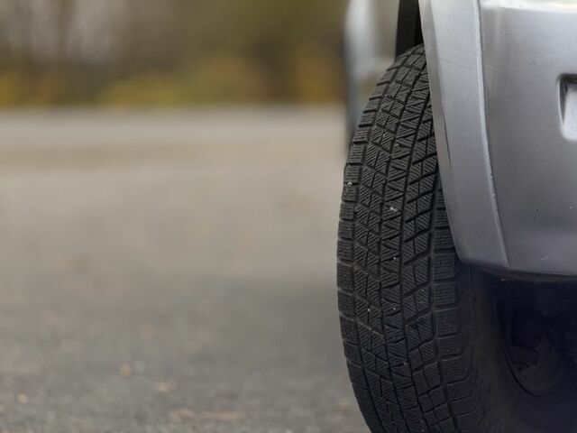 Серый Киа Соренто, объемом двигателя 2.5 л и пробегом 413 тыс. км за 5600 $, фото 9 на Automoto.ua