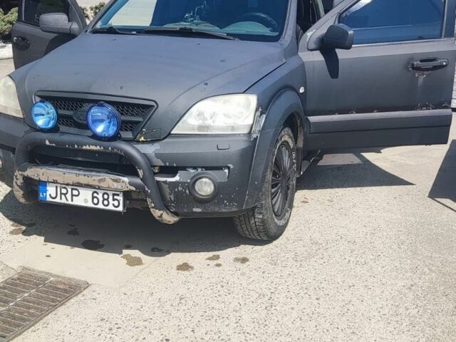 Серый Киа Соренто, объемом двигателя 0 л и пробегом 470 тыс. км за 2500 $, фото 3 на Automoto.ua