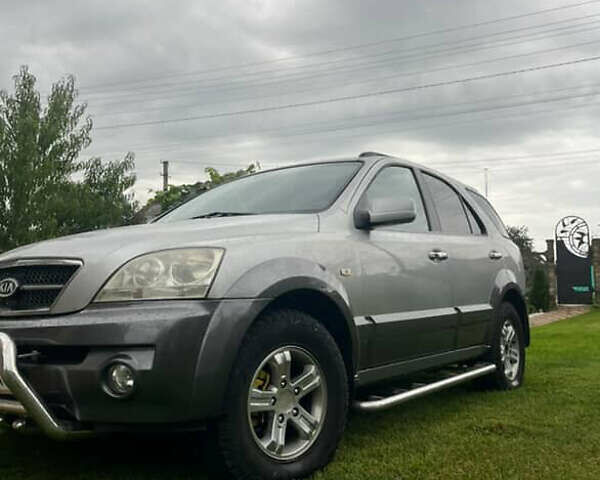 Киа Соренто 2003 в Яворове на Automoto.ua Серый Киа Соренто, объемом двигателя 2.4 л и пробегом 310 тыс. км за 5600 $, фото 9 на Automoto.ua