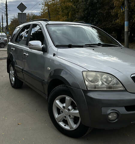 Киа Соренто 2003 в Черновцах на Automoto.ua Серый Киа Соренто, объемом двигателя 2.5 л и пробегом 312 тыс. км за 5300 $, фото 32 на Automoto.ua