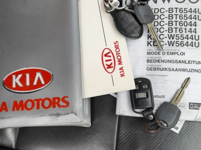 Сірий Кіа Соренто, об'ємом двигуна 0 л та пробігом 350 тис. км за 7000 $, фото 2 на Automoto.ua