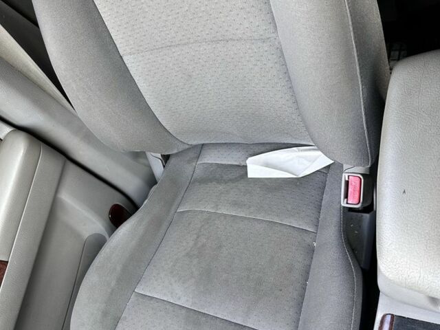 Серый Киа Соренто, объемом двигателя 0 л и пробегом 245 тыс. км за 3500 $, фото 7 на Automoto.ua