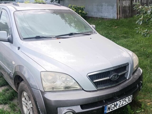 Серый Киа Соренто, объемом двигателя 0 л и пробегом 270 тыс. км за 2000 $, фото 4 на Automoto.ua