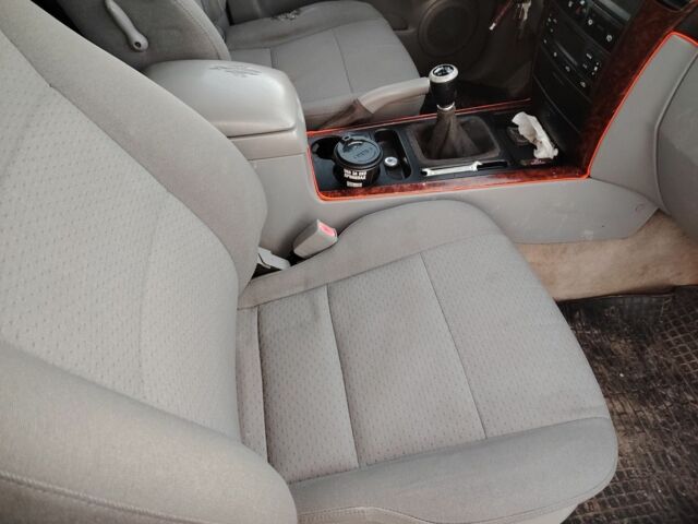 Сірий Кіа Соренто, об'ємом двигуна 0 л та пробігом 350 тис. км за 3500 $, фото 6 на Automoto.ua