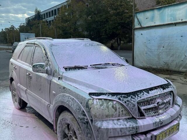 Киа Соренто 2004 в Краматорске на Automoto.ua Серый Киа Соренто, объемом двигателя 2.5 л и пробегом 353 тыс. км за 4500 $, фото 23 на Automoto.ua
