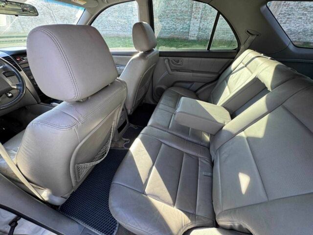 Сірий Кіа Соренто, об'ємом двигуна 2.5 л та пробігом 227 тис. км за 4500 $, фото 10 на Automoto.ua