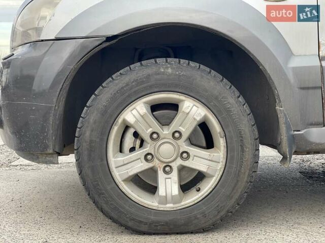 Серый Киа Соренто, объемом двигателя 2.5 л и пробегом 274 тыс. км за 3700 $, фото 10 на Automoto.ua