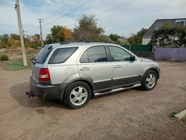 Кіа Соренто 2004 у Нововоронцовка на Automoto.ua Сірий Кіа Соренто, об'ємом двигуна 2.5 л та пробігом 300 тис. км за 4200 $, фото 1 на Automoto.ua