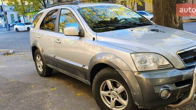 Киа Соренто 2004 в Одессе на Automoto.ua Серый Киа Соренто, объемом двигателя 2.4 л и пробегом 320 тыс. км за 4300 $, фото 3 на Automoto.ua