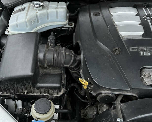 Сірий Кіа Соренто, об'ємом двигуна 2.5 л та пробігом 302 тис. км за 6100 $, фото 6 на Automoto.ua