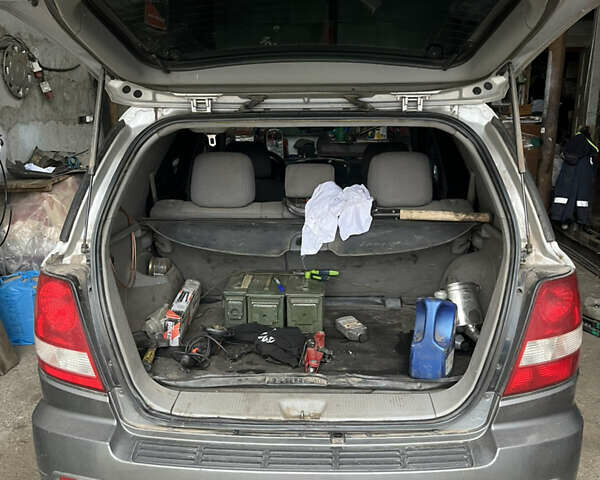 Сірий Кіа Соренто, об'ємом двигуна 0 л та пробігом 250 тис. км за 3600 $, фото 7 на Automoto.ua