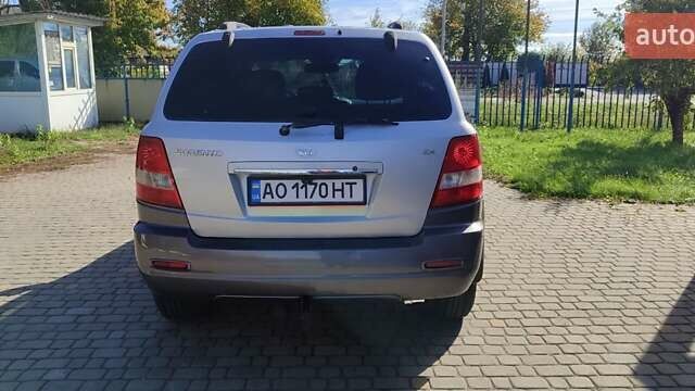 Киа Соренто 2004 в Ужгороде на Automoto.ua Серый Киа Соренто, объемом двигателя 2.5 л и пробегом 303 тыс. км за 7500 $, фото 7 на Automoto.ua