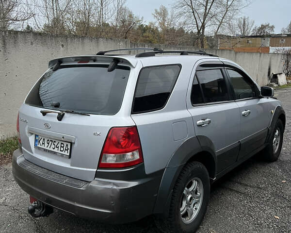Сірий Кіа Соренто, об'ємом двигуна 2.5 л та пробігом 302 тис. км за 6100 $, фото 19 на Automoto.ua
