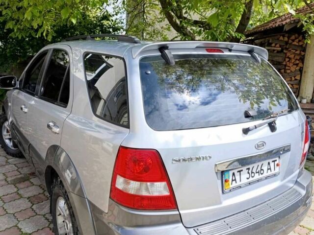 Сірий Кіа Соренто, об'ємом двигуна 2.5 л та пробігом 159 тис. км за 5800 $, фото 6 на Automoto.ua