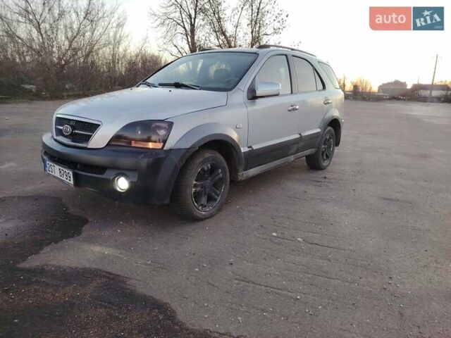 Серый Киа Соренто, объемом двигателя 2.5 л и пробегом 300 тыс. км за 3500 $, фото 11 на Automoto.ua