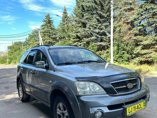 Киа Соренто 2004 в Краматорске на Automoto.ua Серый Киа Соренто, объемом двигателя 2.5 л и пробегом 353 тыс. км за 4500 $, фото 6 на Automoto.ua
