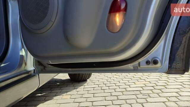 Киа Соренто 2004 в Ужгороде на Automoto.ua Серый Киа Соренто, объемом двигателя 2.5 л и пробегом 303 тыс. км за 7500 $, фото 17 на Automoto.ua