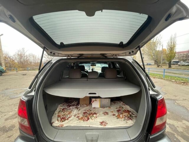 Серый Киа Соренто, объемом двигателя 2.5 л и пробегом 387 тыс. км за 4300 $, фото 11 на Automoto.ua