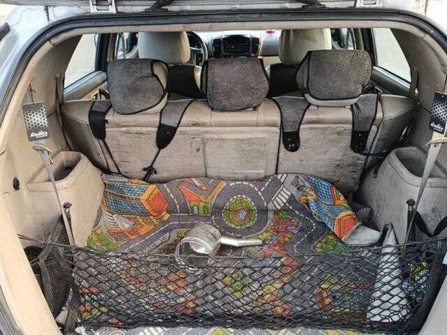 Сірий Кіа Соренто, об'ємом двигуна 2.5 л та пробігом 311 тис. км за 3300 $, фото 7 на Automoto.ua