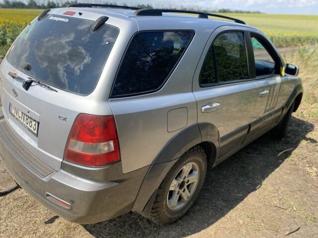 Сірий Кіа Соренто, об'ємом двигуна 2.5 л та пробігом 239 тис. км за 4600 $, фото 4 на Automoto.ua