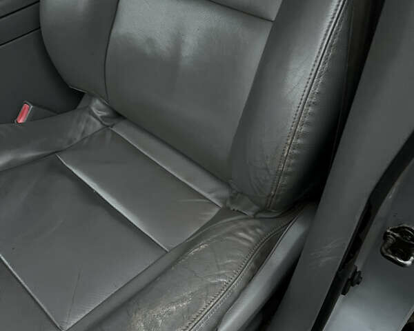 Сірий Кіа Соренто, об'ємом двигуна 2.5 л та пробігом 302 тис. км за 6100 $, фото 25 на Automoto.ua