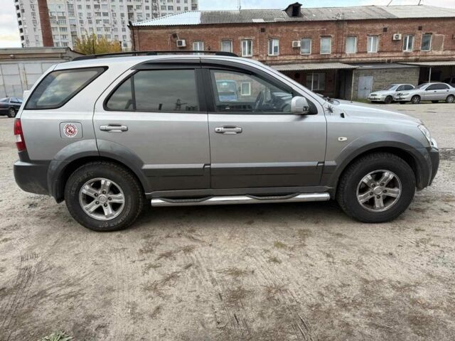 Серый Киа Соренто, объемом двигателя 3.5 л и пробегом 310 тыс. км за 3700 $, фото 4 на Automoto.ua