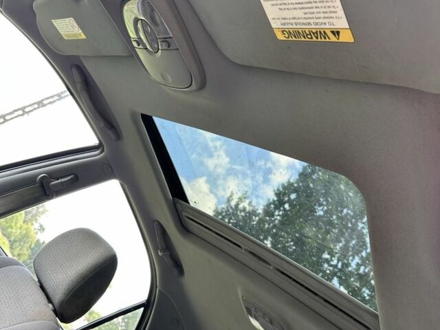 Серый Киа Соренто, объемом двигателя 0 л и пробегом 245 тыс. км за 3500 $, фото 11 на Automoto.ua