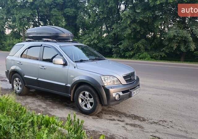Сірий Кіа Соренто, об'ємом двигуна 2.5 л та пробігом 366 тис. км за 8000 $, фото 14 на Automoto.ua