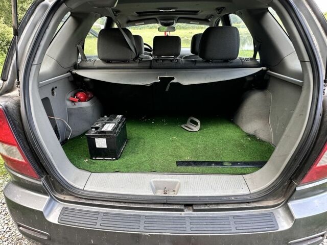 Серый Киа Соренто, объемом двигателя 0 л и пробегом 245 тыс. км за 3500 $, фото 14 на Automoto.ua