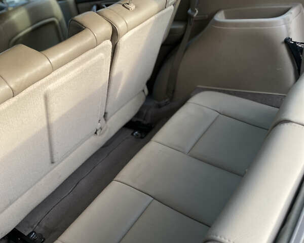 Сірий Кіа Соренто, об'ємом двигуна 2.5 л та пробігом 274 тис. км за 4700 $, фото 21 на Automoto.ua