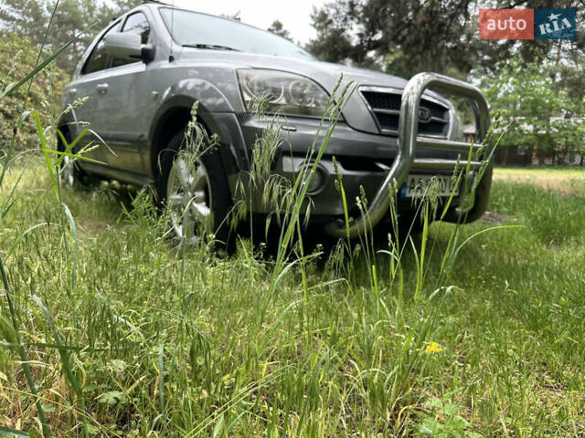 Сірий Кіа Соренто, об'ємом двигуна 2.5 л та пробігом 330 тис. км за 6100 $, фото 8 на Automoto.ua