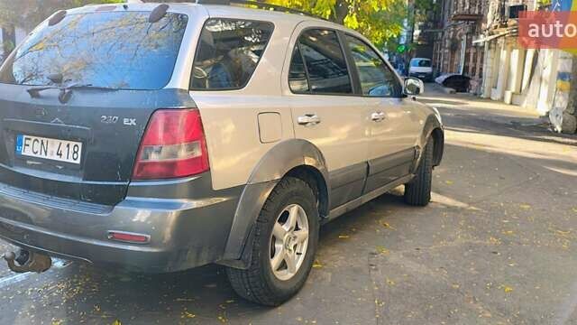 Киа Соренто 2004 в Одессе на Automoto.ua Серый Киа Соренто, объемом двигателя 2.4 л и пробегом 320 тыс. км за 4300 $, фото 1 на Automoto.ua