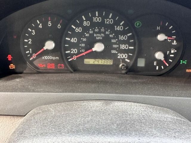 Серый Киа Соренто, объемом двигателя 0 л и пробегом 245 тыс. км за 3500 $, фото 12 на Automoto.ua