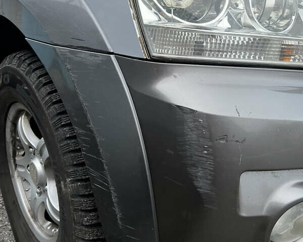 Сірий Кіа Соренто, об'ємом двигуна 2.5 л та пробігом 302 тис. км за 6100 $, фото 4 на Automoto.ua