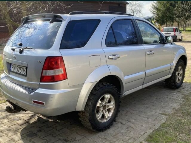 Киа Соренто 2004 в Днепре (Днепропетровске) на Automoto.ua Серый Киа Соренто, объемом двигателя 2.5 л и пробегом 313 тыс. км за 3350 $, фото 3 на Automoto.ua