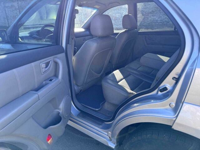 Сірий Кіа Соренто, об'ємом двигуна 2.5 л та пробігом 227 тис. км за 4500 $, фото 11 на Automoto.ua