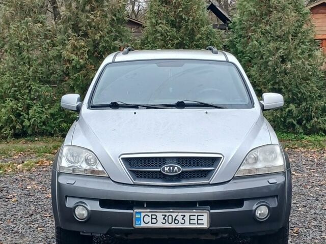 Серый Киа Соренто, объемом двигателя 2.4 л и пробегом 400 тыс. км за 5750 $, фото 1 на Automoto.ua