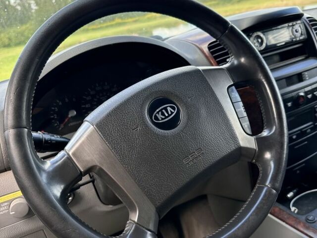 Серый Киа Соренто, объемом двигателя 0 л и пробегом 245 тыс. км за 3500 $, фото 8 на Automoto.ua