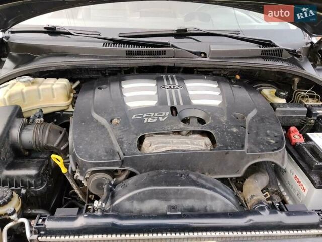 Серый Киа Соренто, объемом двигателя 2.5 л и пробегом 300 тыс. км за 2789 $, фото 5 на Automoto.ua