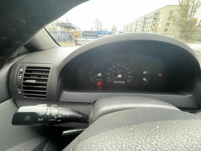 Серый Киа Соренто, объемом двигателя 2.5 л и пробегом 387 тыс. км за 4300 $, фото 10 на Automoto.ua