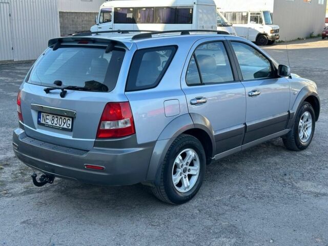Сірий Кіа Соренто, об'ємом двигуна 2.5 л та пробігом 285 тис. км за 4100 $, фото 5 на Automoto.ua