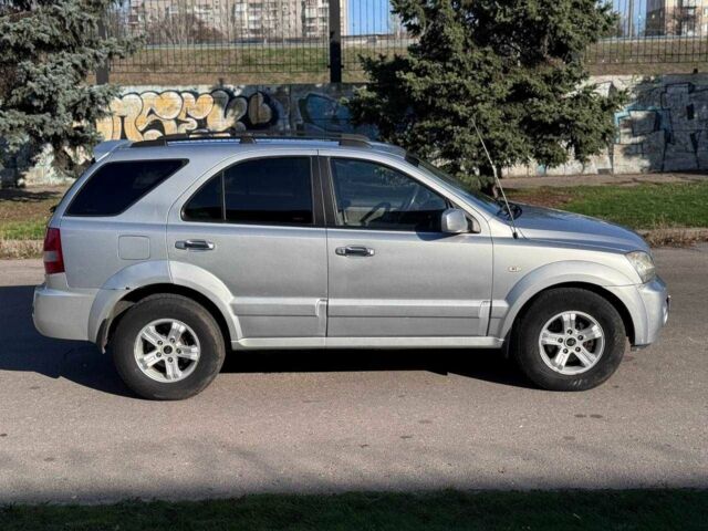 Сірий Кіа Соренто, об'ємом двигуна 2.5 л та пробігом 227 тис. км за 4500 $, фото 4 на Automoto.ua