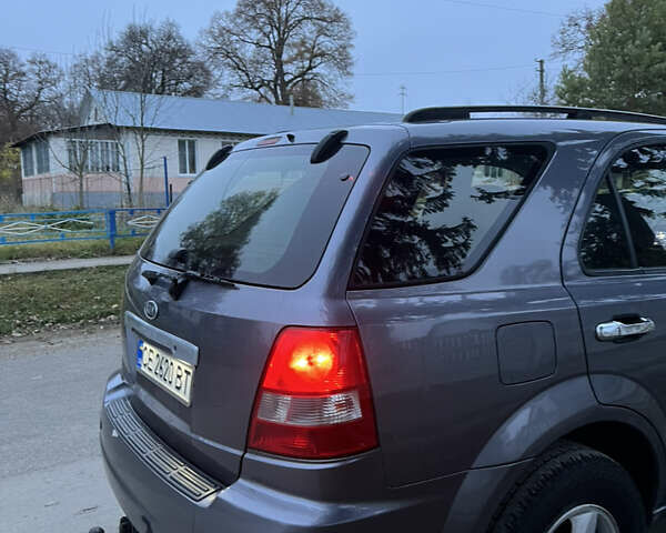 Серый Киа Соренто, объемом двигателя 2.5 л и пробегом 377 тыс. км за 6700 $, фото 8 на Automoto.ua