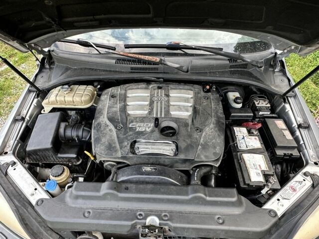 Серый Киа Соренто, объемом двигателя 0 л и пробегом 245 тыс. км за 3500 $, фото 17 на Automoto.ua